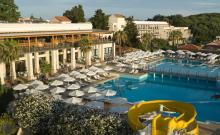 Roda Beach Resort & Spa 2