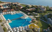 Roda Beach Resort & Spa 3